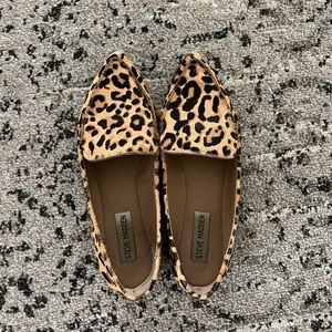 Steve Madden leopard flats